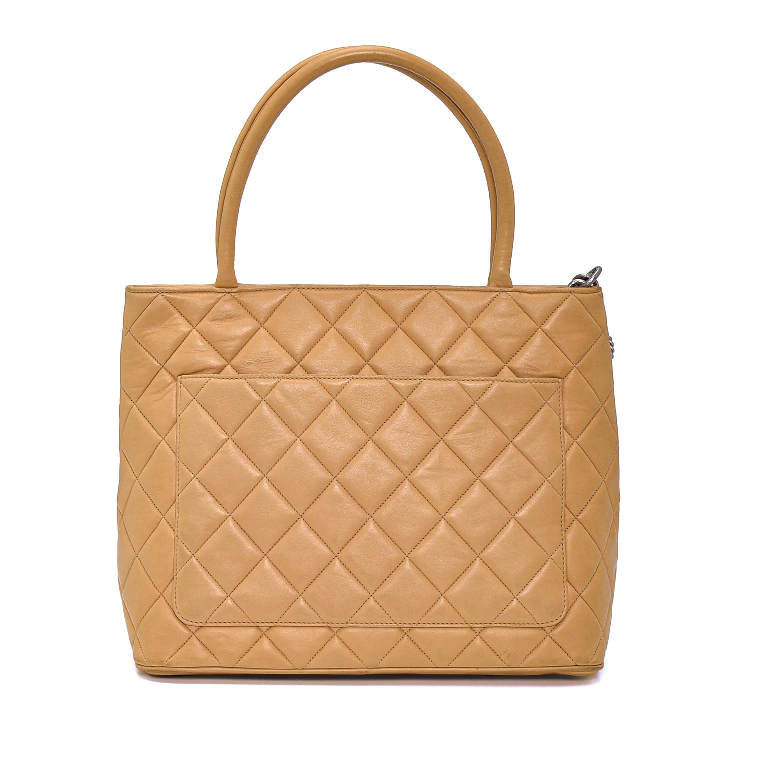 Chanel - Beige Quilted Lambskin Leather CC Madallion Bag